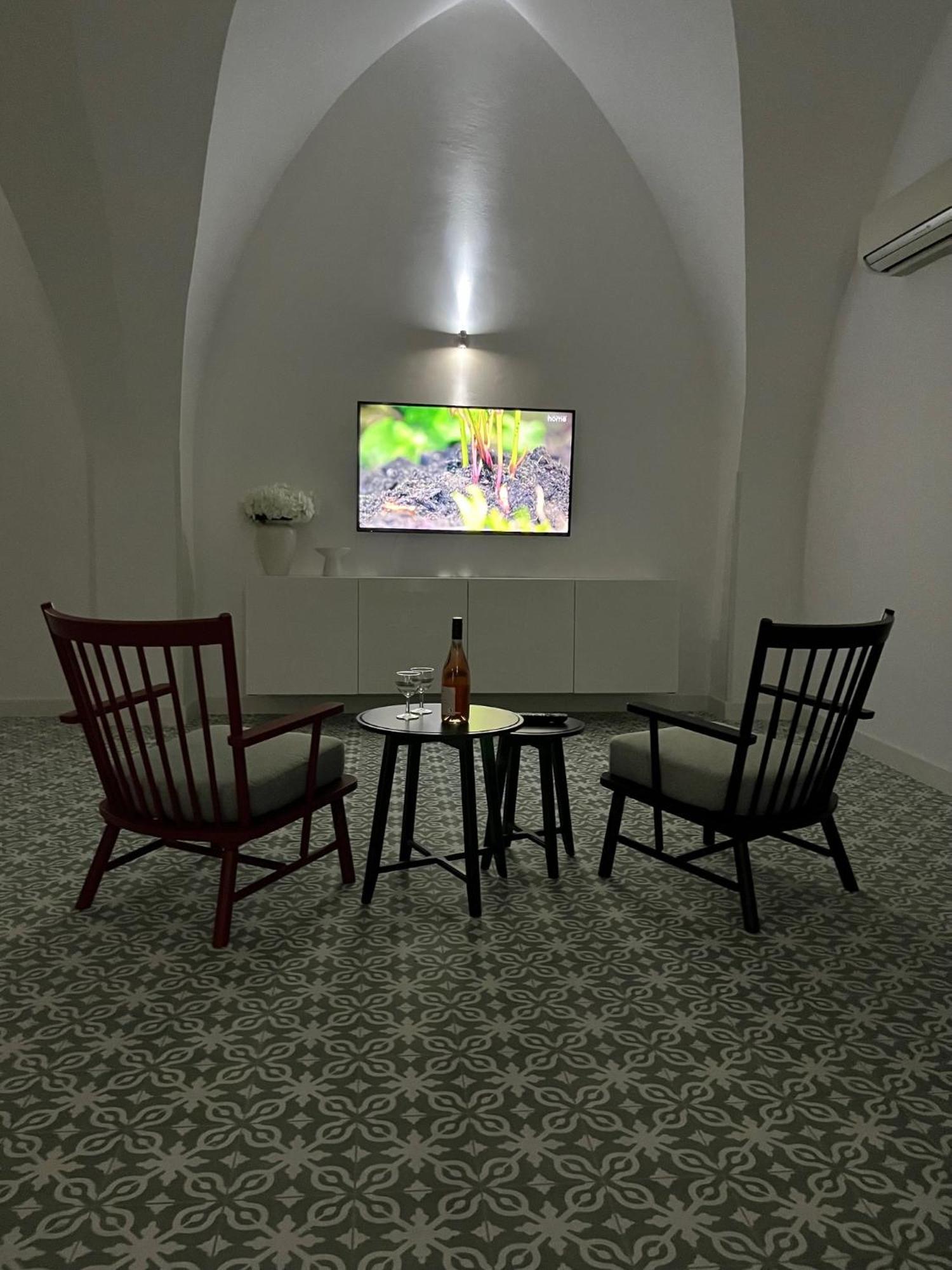 Palac Daun - Studio Apartments Зноймо Экстерьер фото